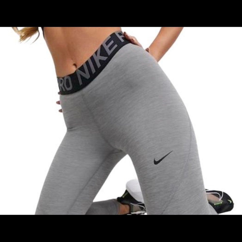 Nike pro leggings NWOT
